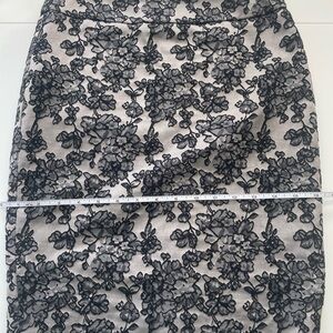 Ann Taylor Black and Gray Floral Pencil Skirt